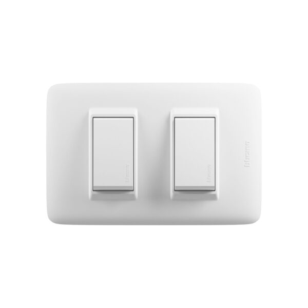 7 tipos de Interruptores, Pulsadores y Conmutadores para la casa 6 AP1201B Interruptor 3 vías Doble 10A 250v Domino Sencia Plus Bticino
